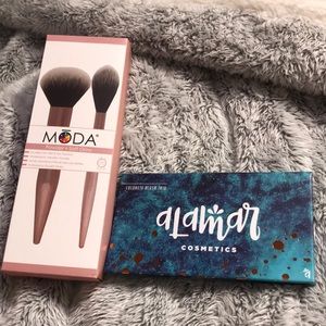 Blush trio and brush set! Bundled together!